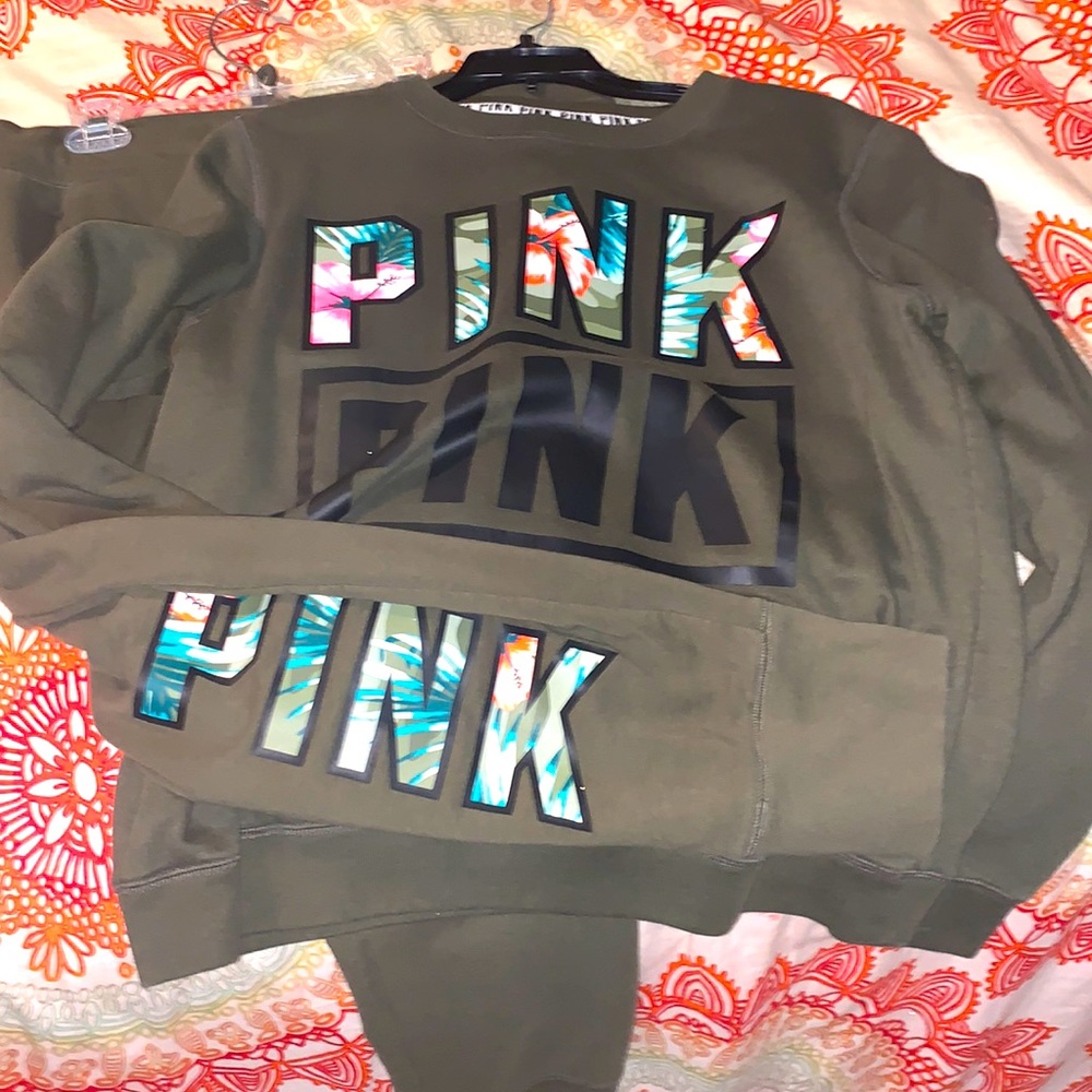 Matching Victoria’s Secret PINK sweatsuit